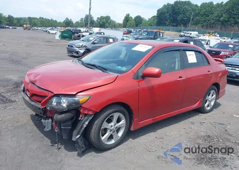 2012 Toyota Corolla S z USA, uszkodzony, nr VIN 2T1BU4EE9CC816756